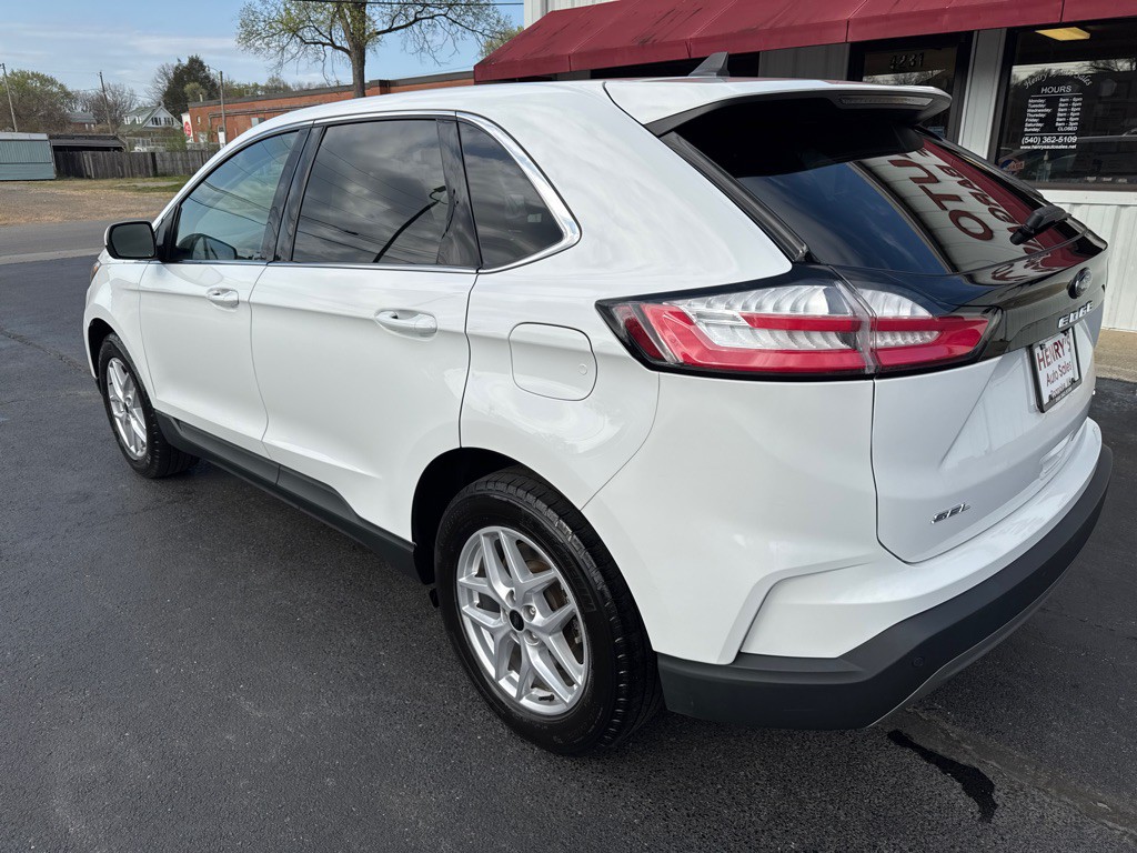 2023 Ford Edge Image 7