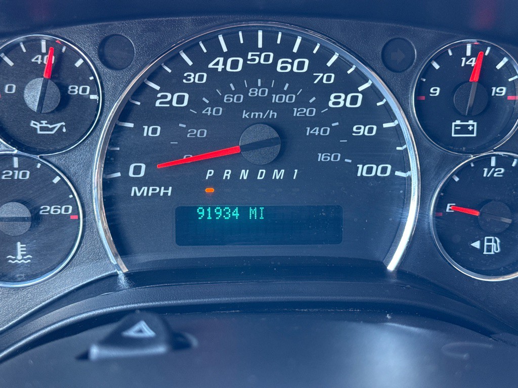 2016 GMC Savana Image 11