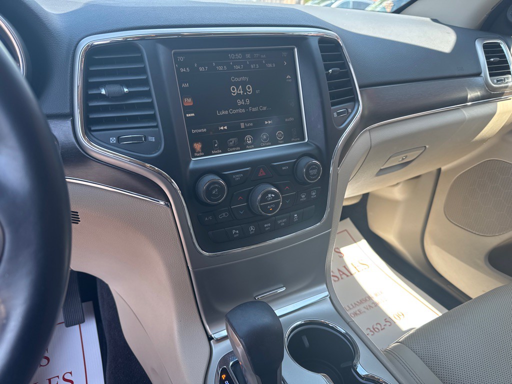 2017 Jeep Grand Cherokee Image 13
