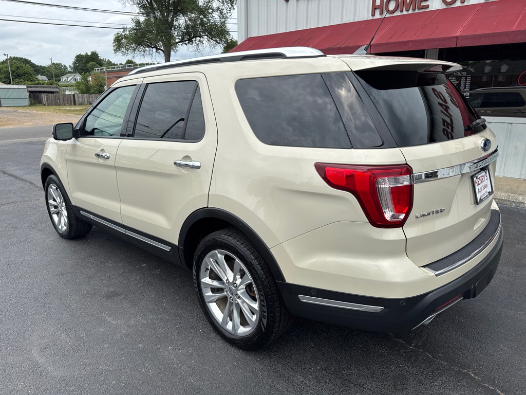 2018 Ford Explorer Image 7