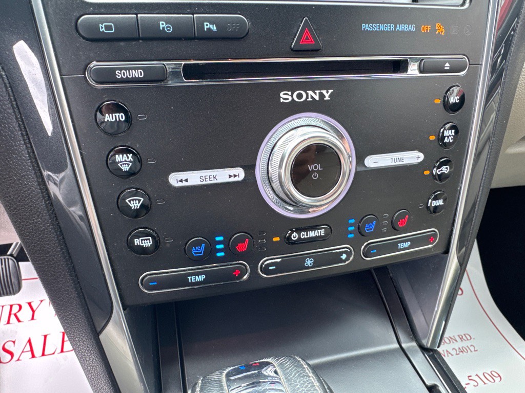 2018 Ford Explorer Image 12