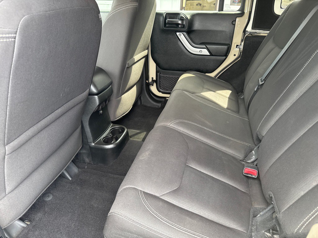 2017 Jeep Wrangler Unlimited Image 16