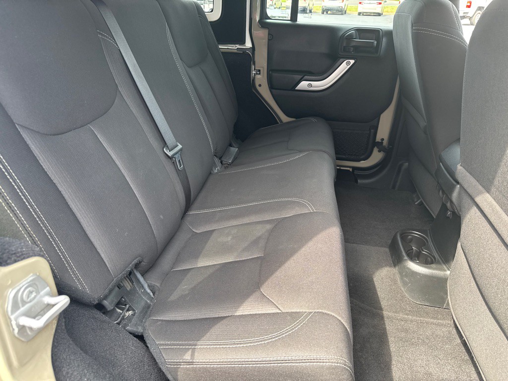 2017 Jeep Wrangler Unlimited Image 18