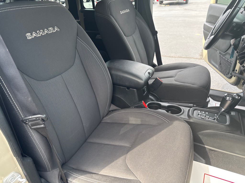2017 Jeep Wrangler Unlimited Image 20