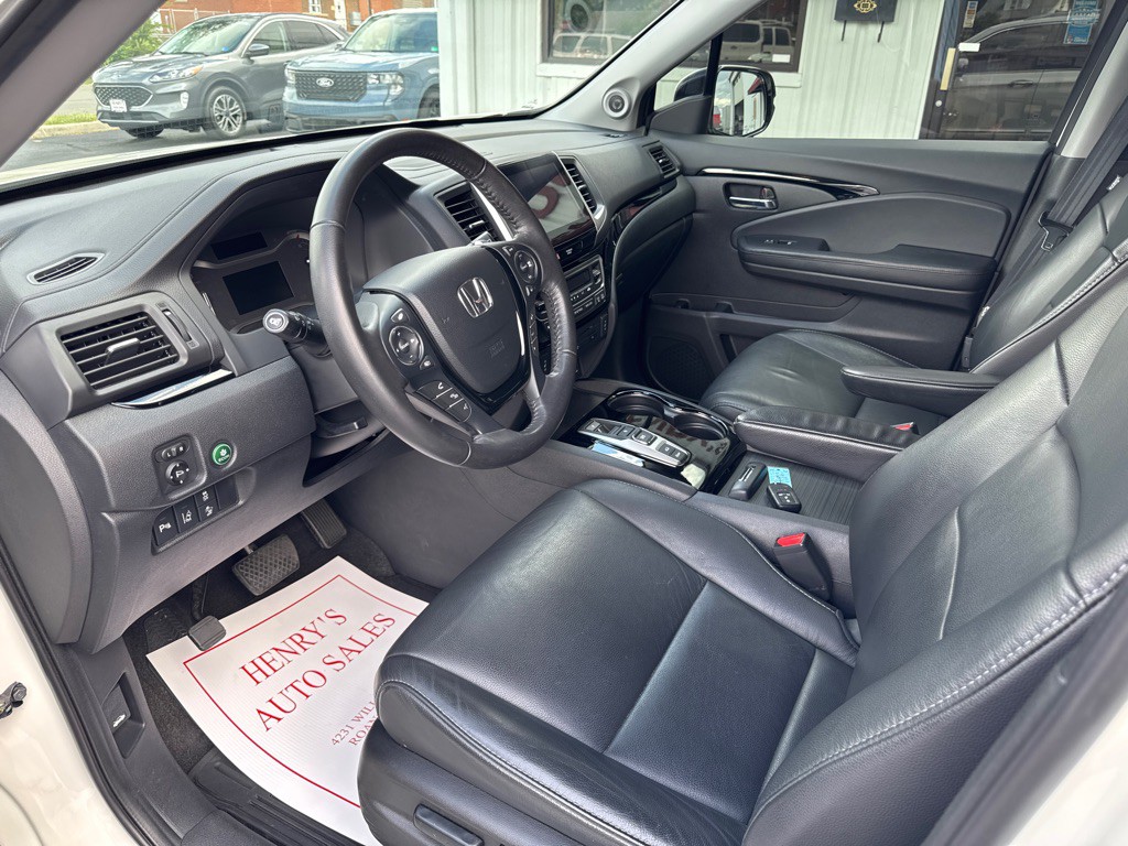 2018 Honda Pilot Image 9