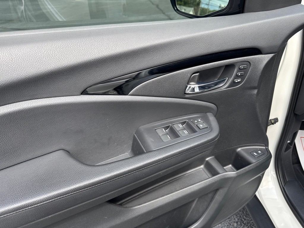 2018 Honda Pilot Image 10