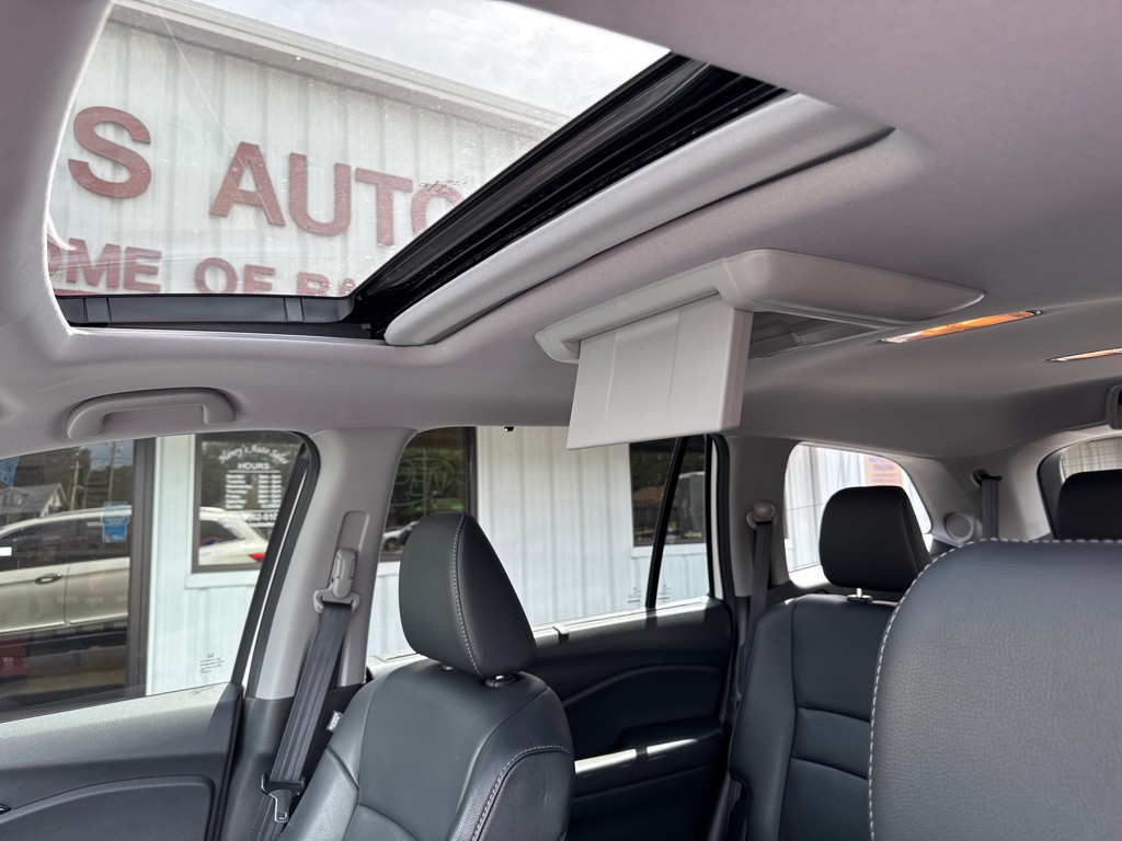 2018 Honda Pilot Image 11