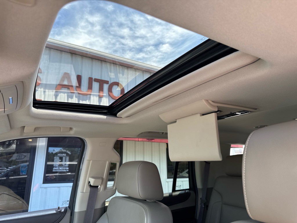 2018 Chevrolet Tahoe Image 15