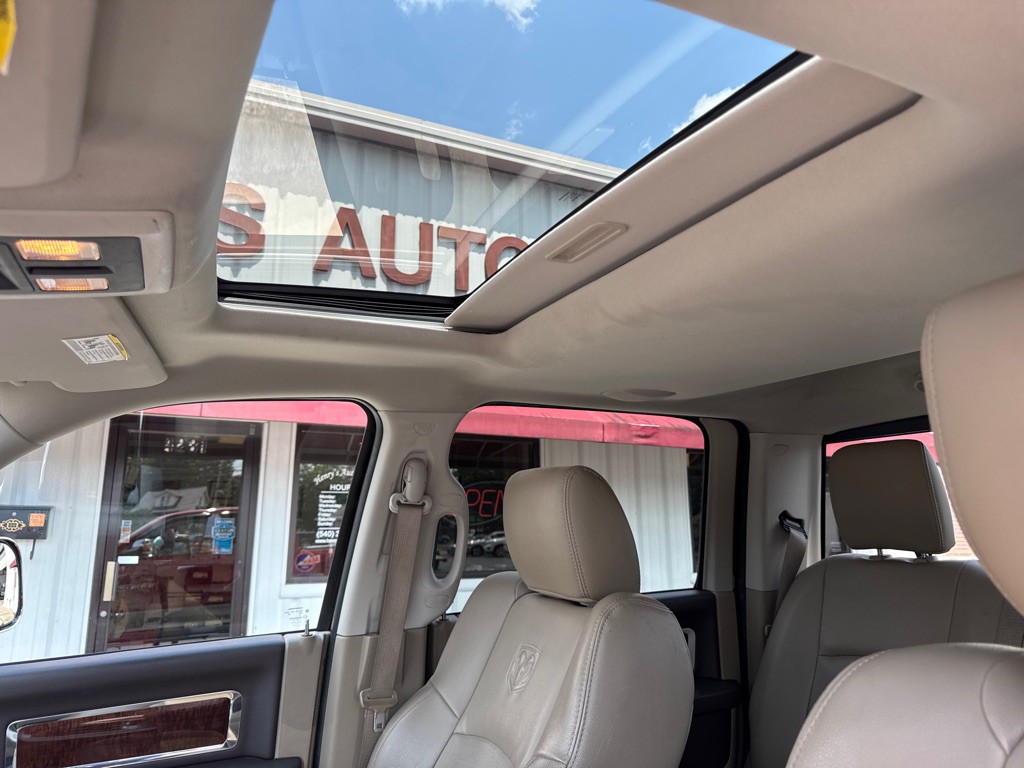 2011 RAM 1500 Image 11