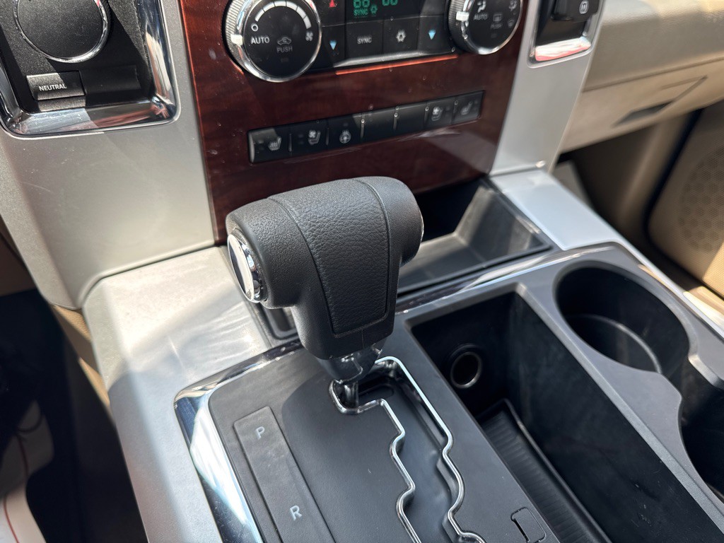 2011 RAM 1500 Image 15