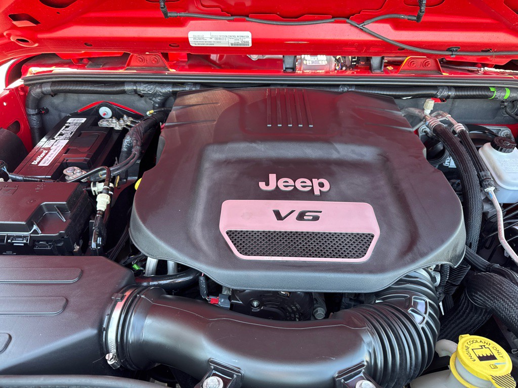 2015 Jeep Wrangler Unlimited Image 18