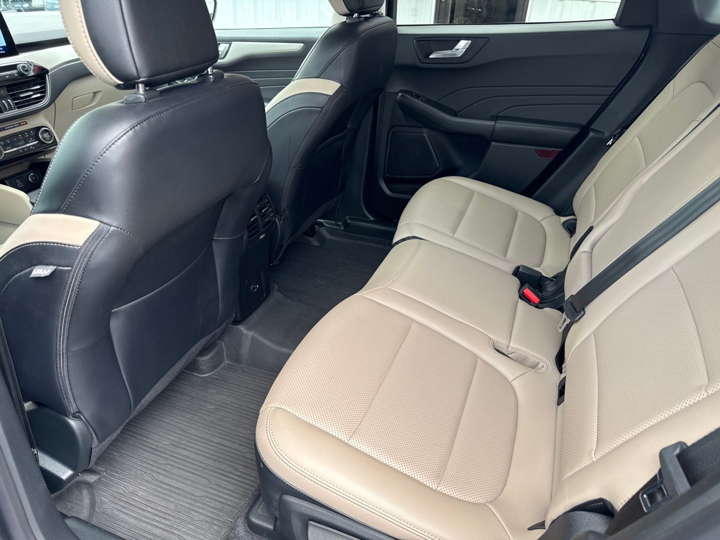 2021 Ford Escape Image 14