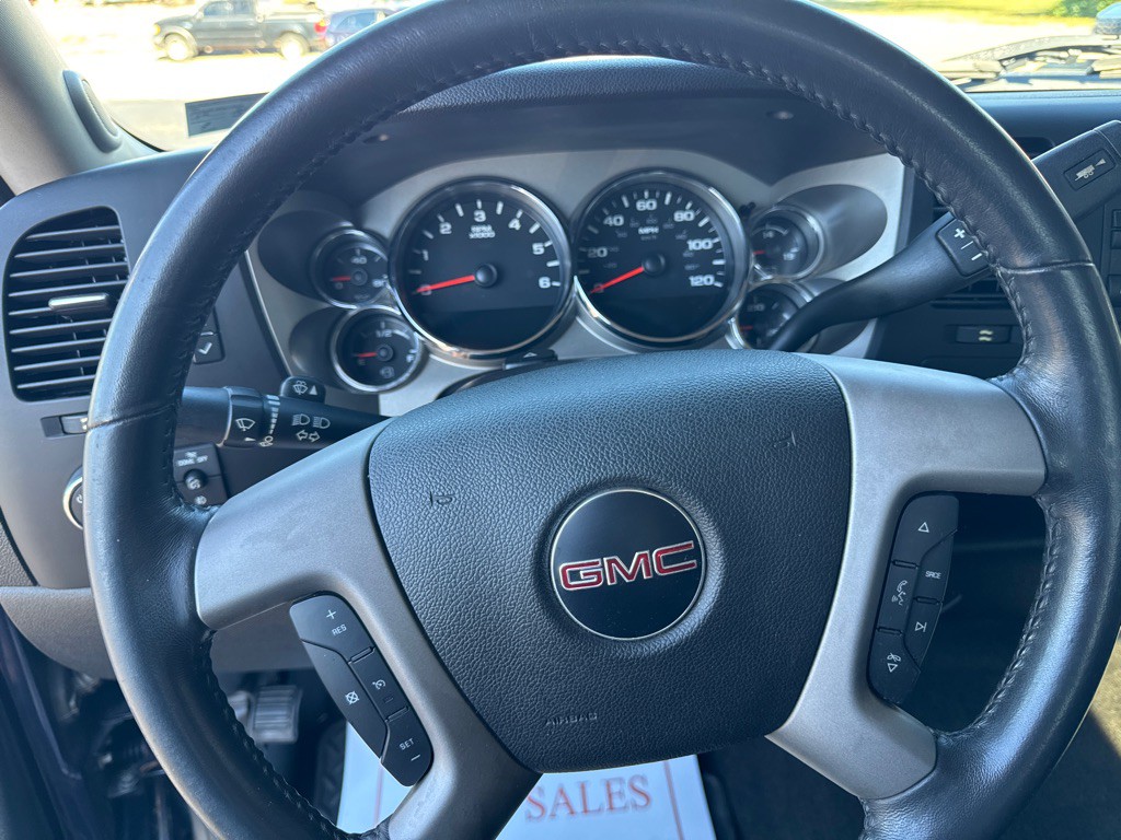 2012 GMC Sierra Image 11