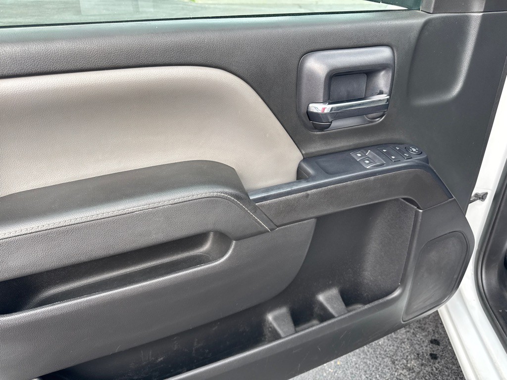 2015 Chevrolet Silverado 1500 Image 11