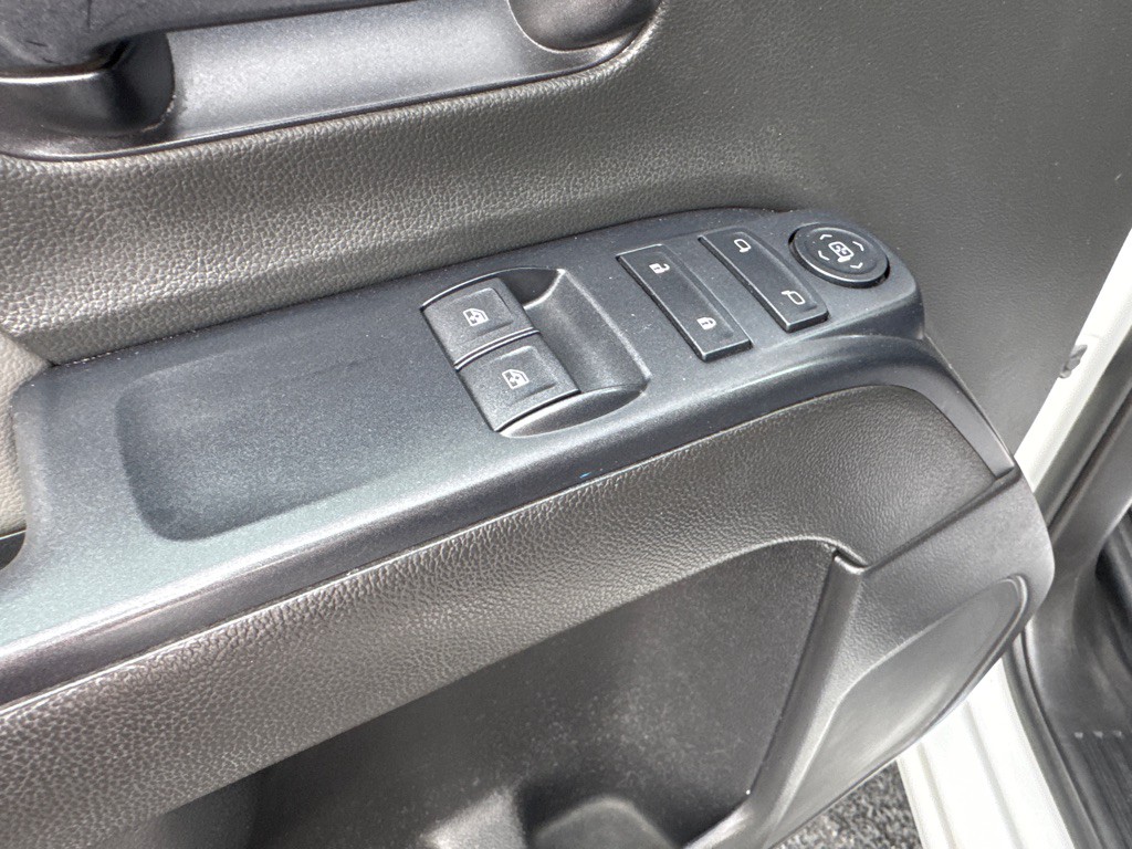 2015 Chevrolet Silverado 1500 Image 15