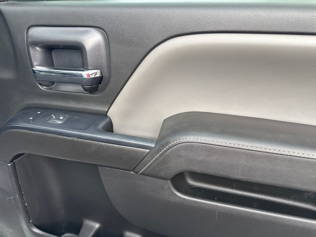 2015 Chevrolet Silverado 1500 Image 18