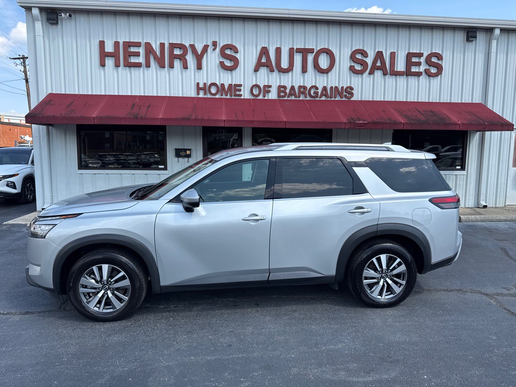 2024 Nissan Pathfinder Image 1