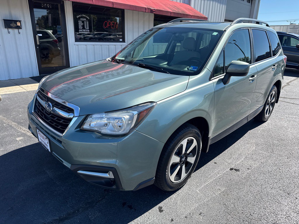 2018 Subaru Forester Image 2