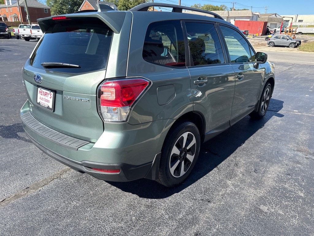 2018 Subaru Forester Image 5