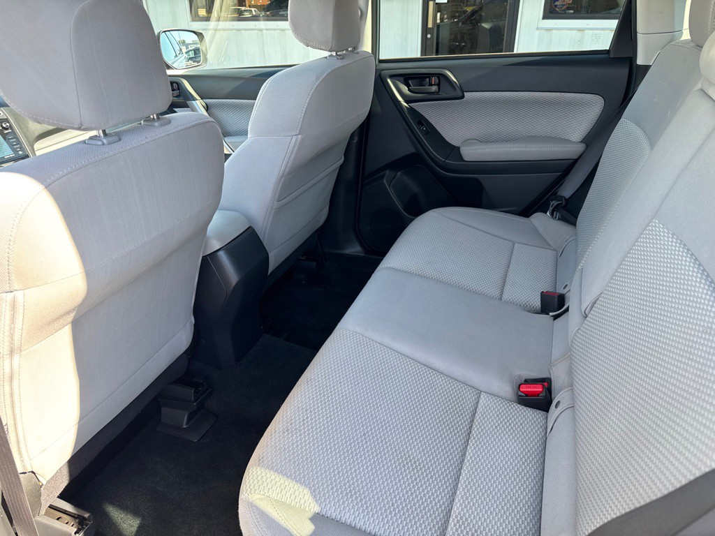 2018 Subaru Forester Image 13