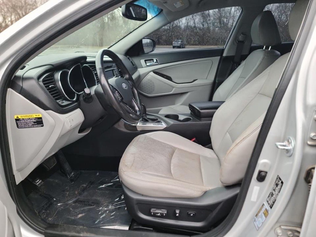 2012 Kia Optima Image 7