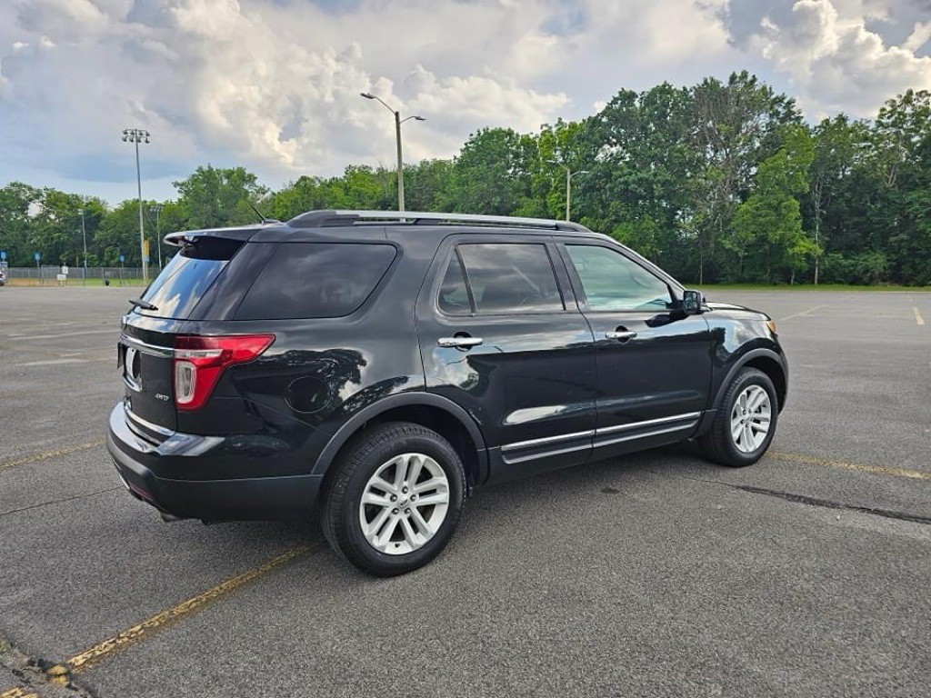 2013 Ford Explorer Image 4