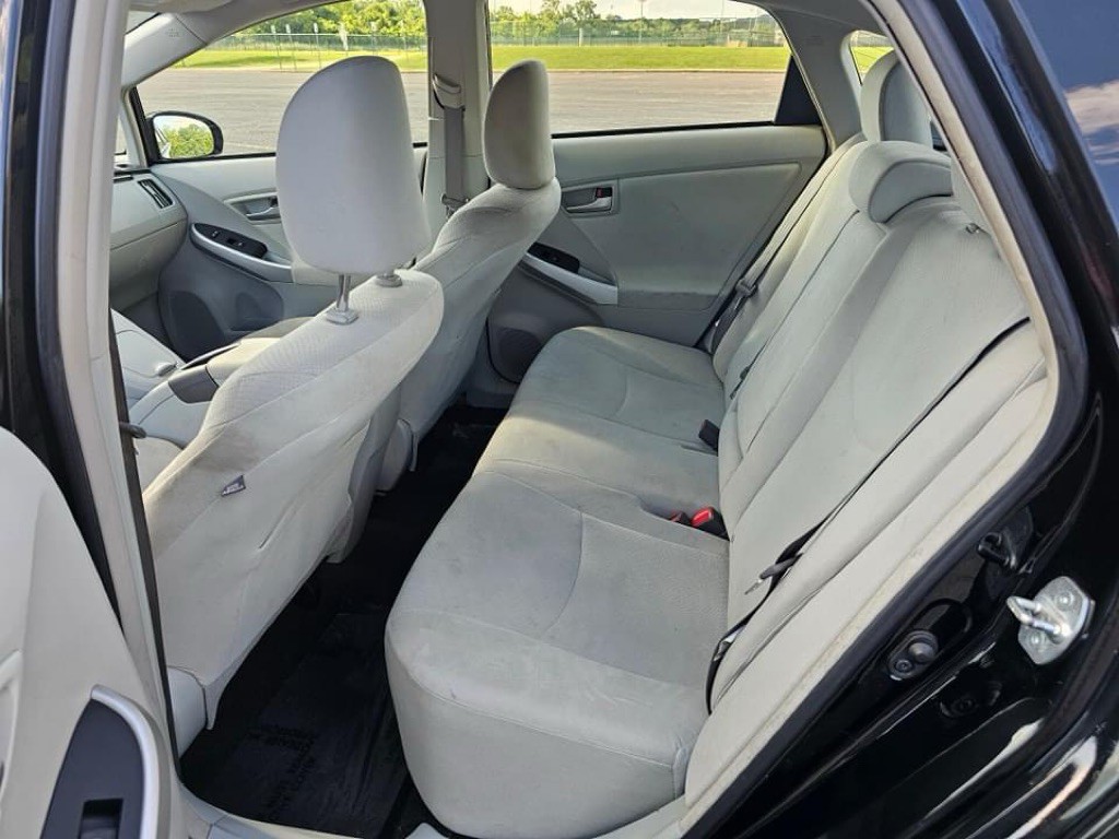 2014 Toyota Prius Image 6