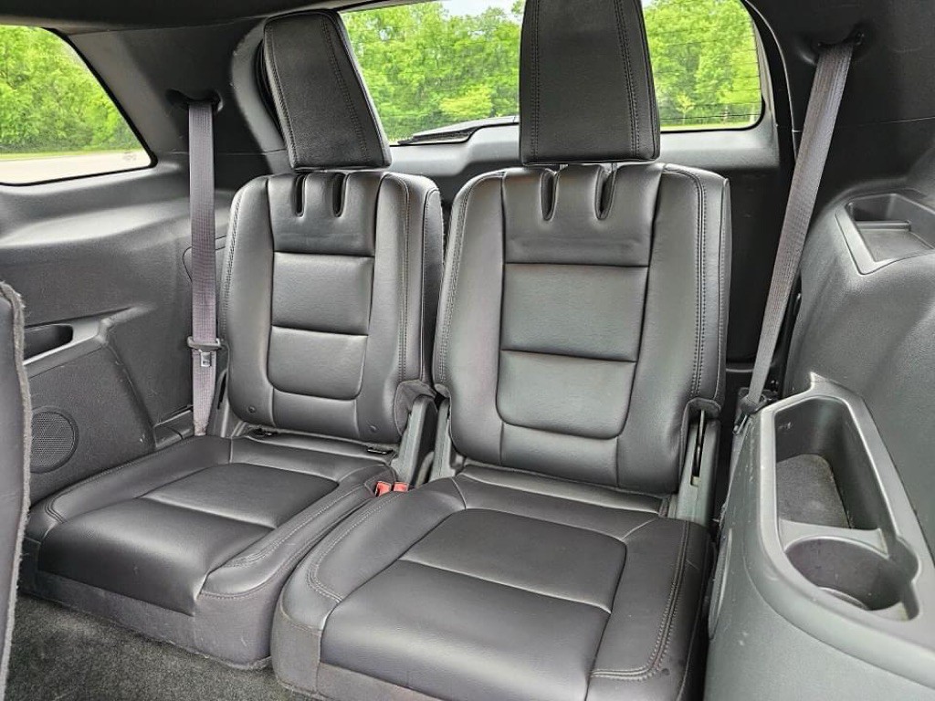 2013 Ford Explorer Image 8