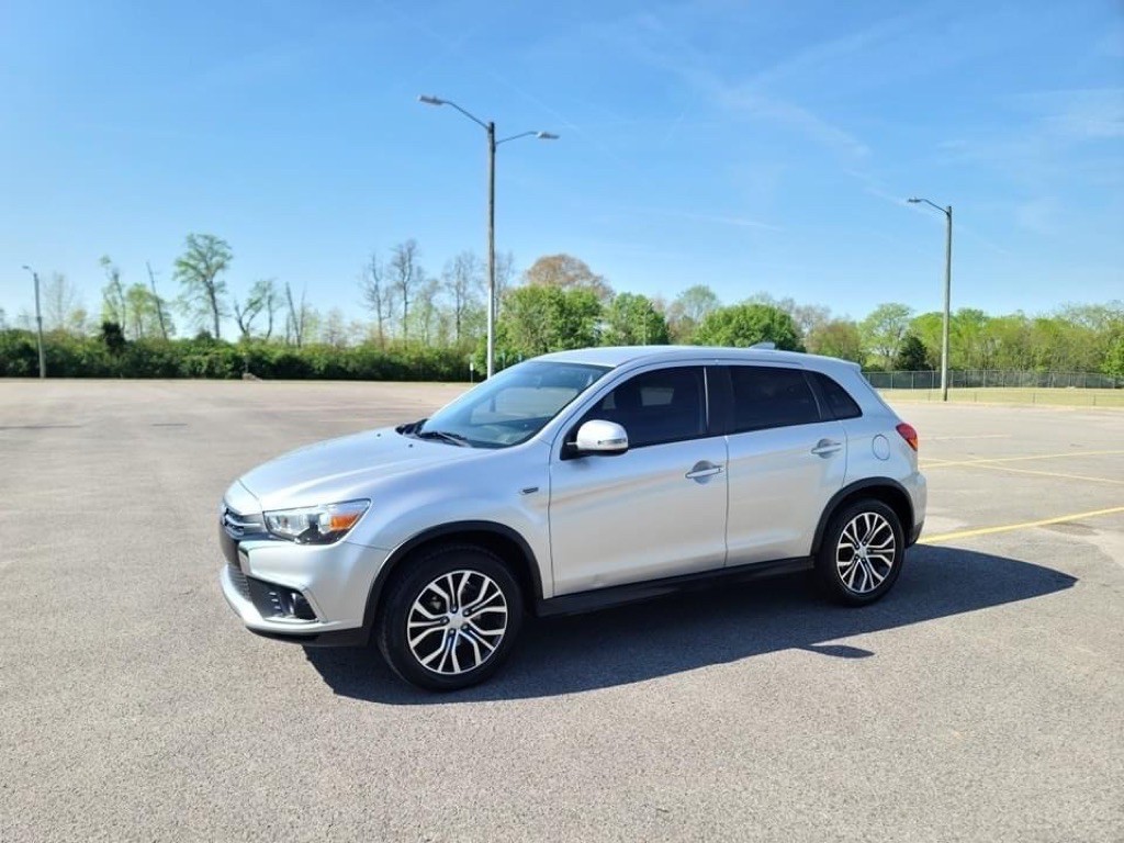 2018 Mitsubishi Outlander ES
