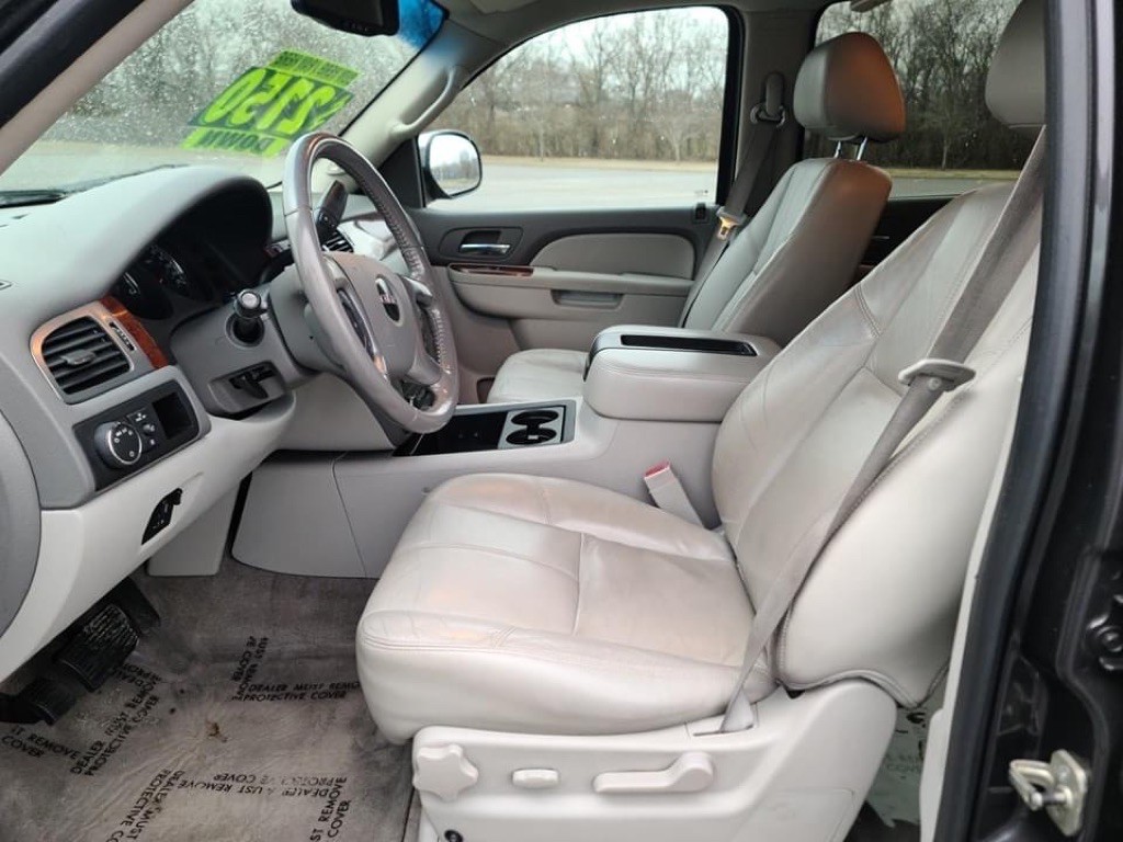 2011 GMC Yukon Image 7