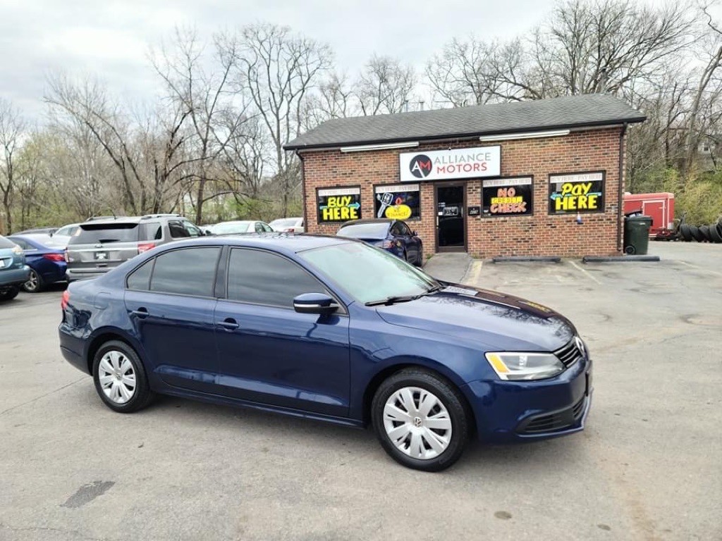 2014 Volkswagen Jetta Image 2