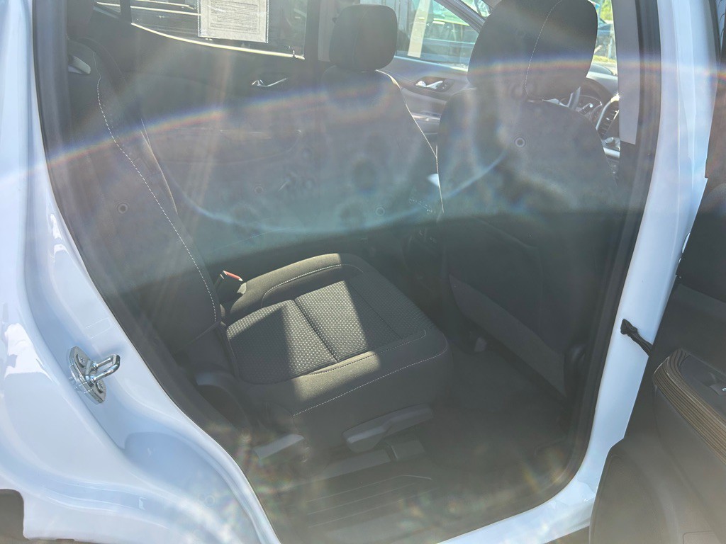 2022 GMC Acadia Image 19