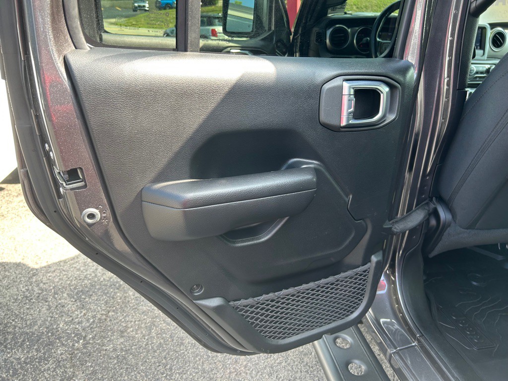 2021 Jeep Wrangler Unlimited Image 8