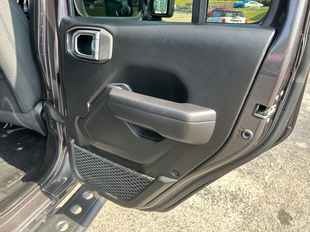 2021 Jeep Wrangler Unlimited Image 10