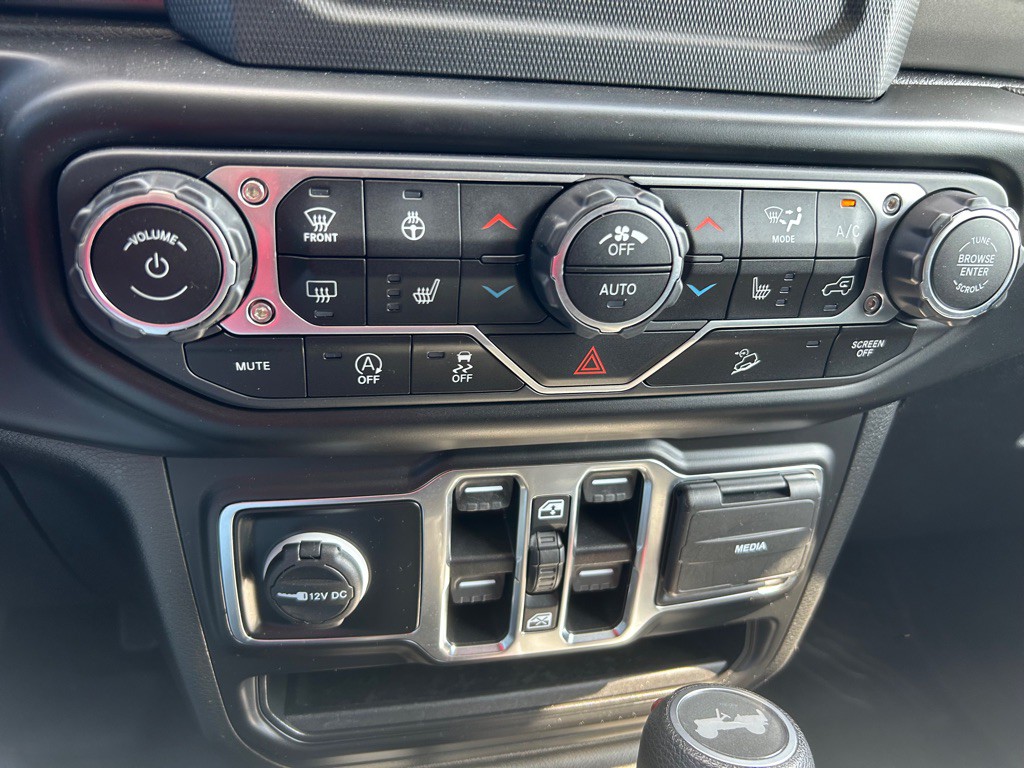 2021 Jeep Wrangler Unlimited Image 16