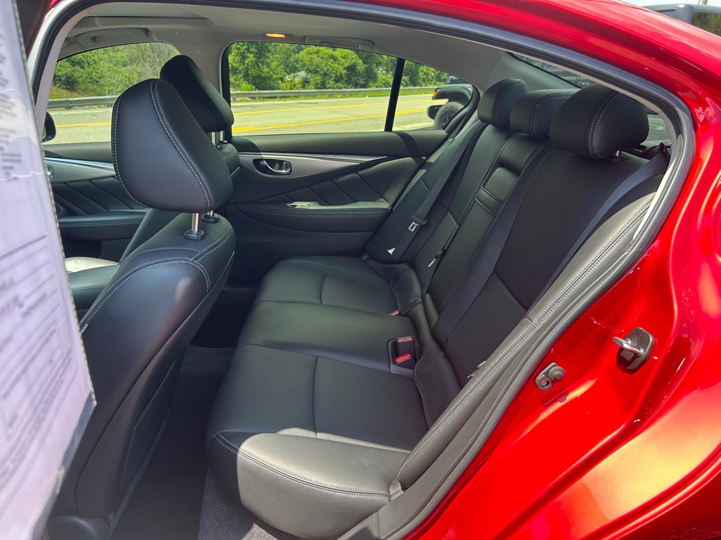 2022 INFINITI Q50 Image 7