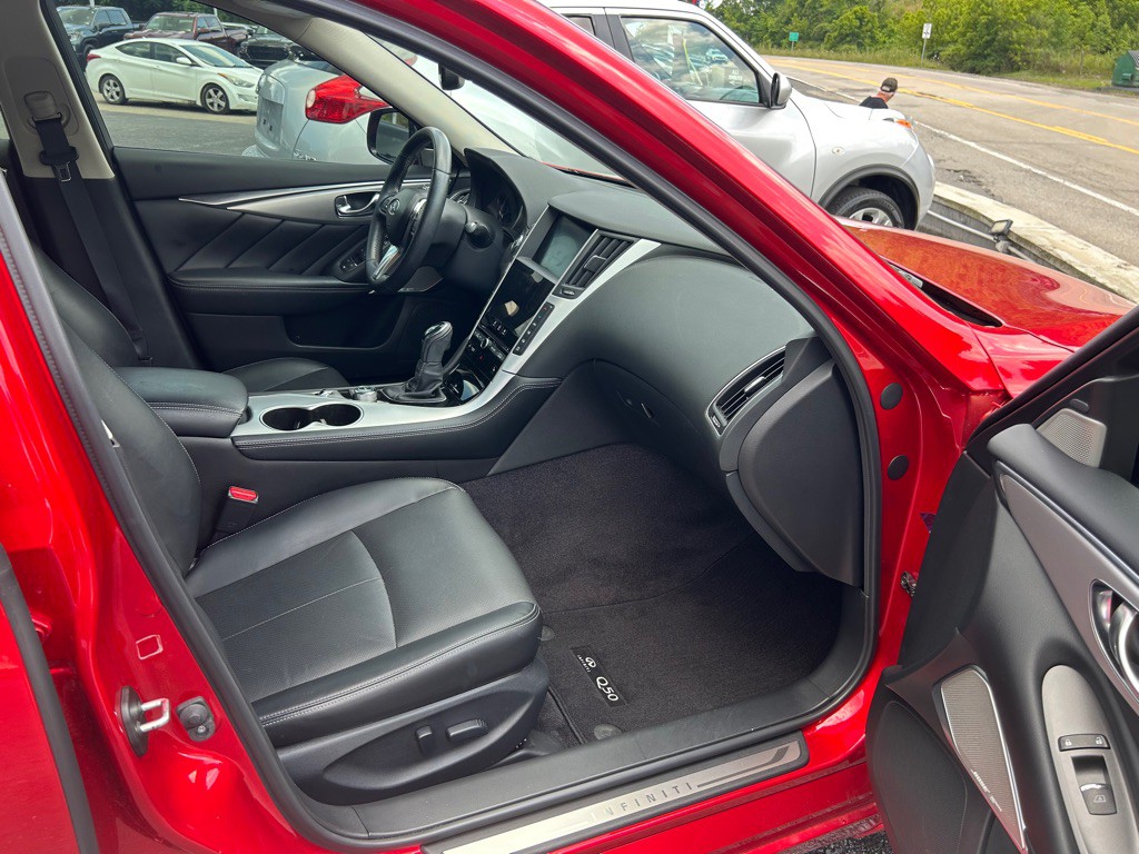 2022 INFINITI Q50 Image 11