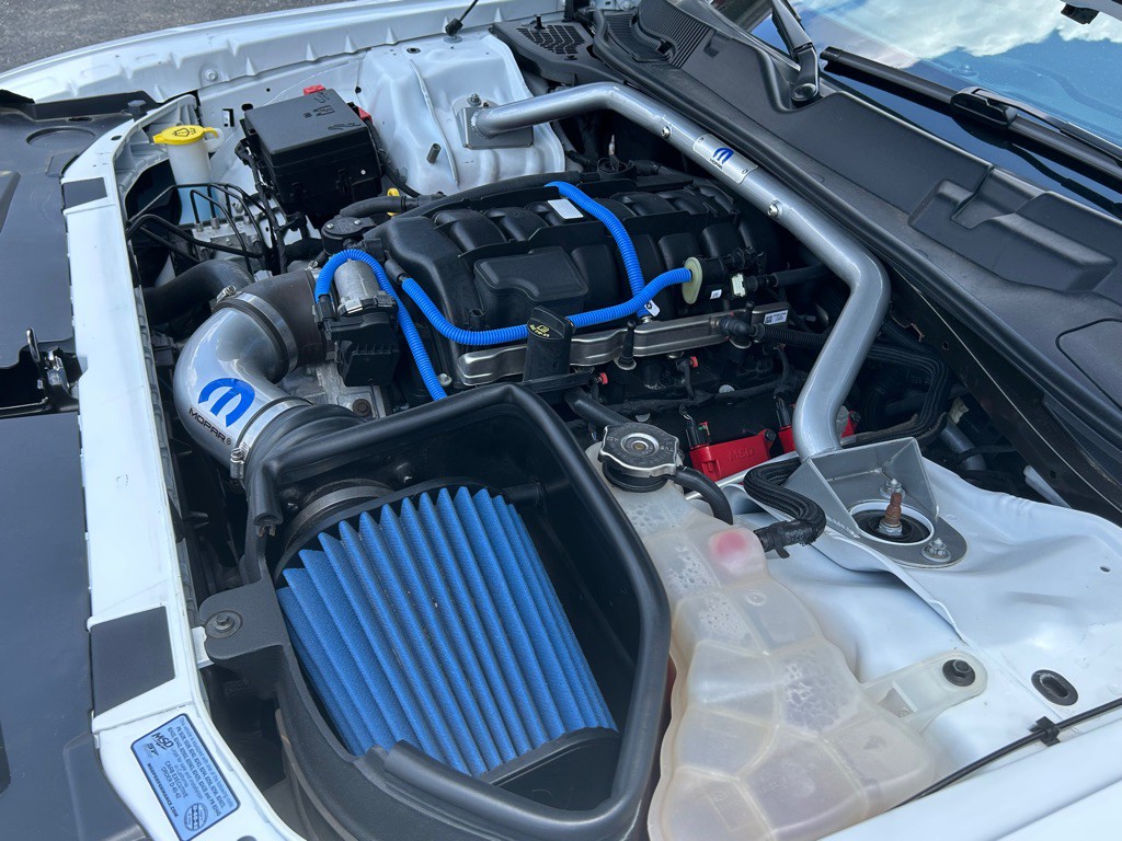 2021 Dodge Challenger Image 24