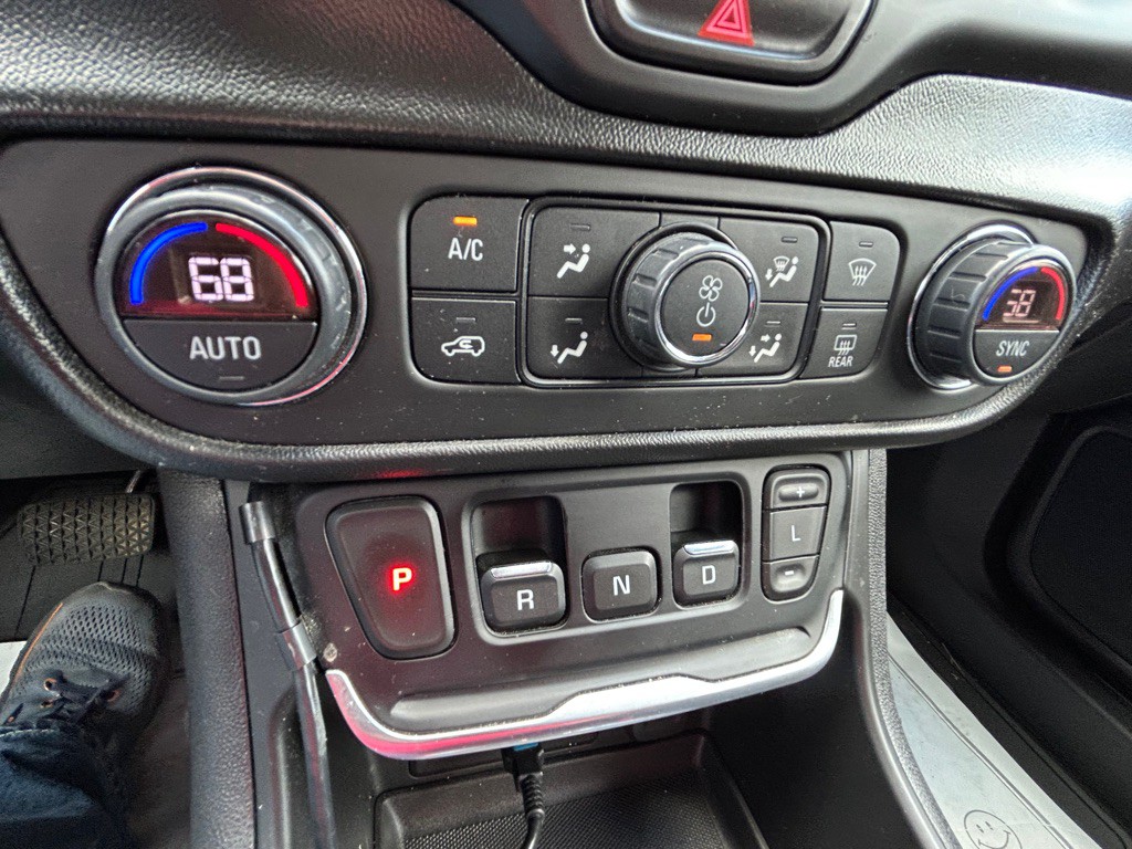 2019 GMC Terrain Image 17