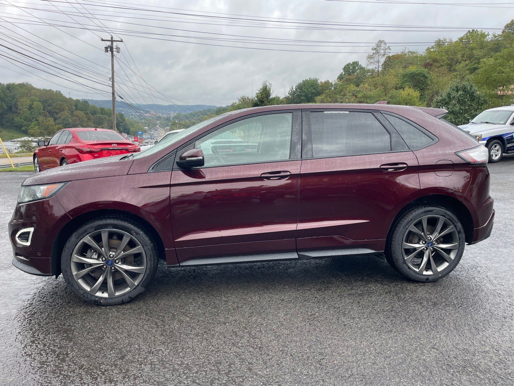 2017 Ford Edge Image 3