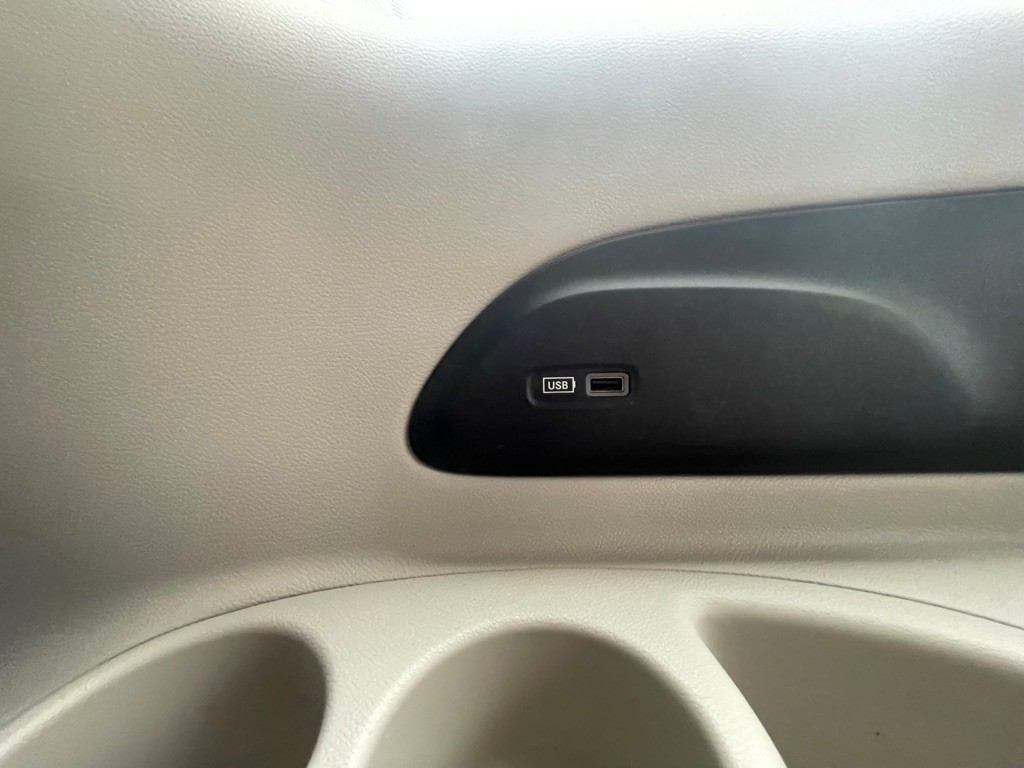 2018 Chrysler Pacifica Image 34