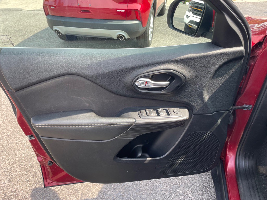 2016 Jeep Cherokee Image 7