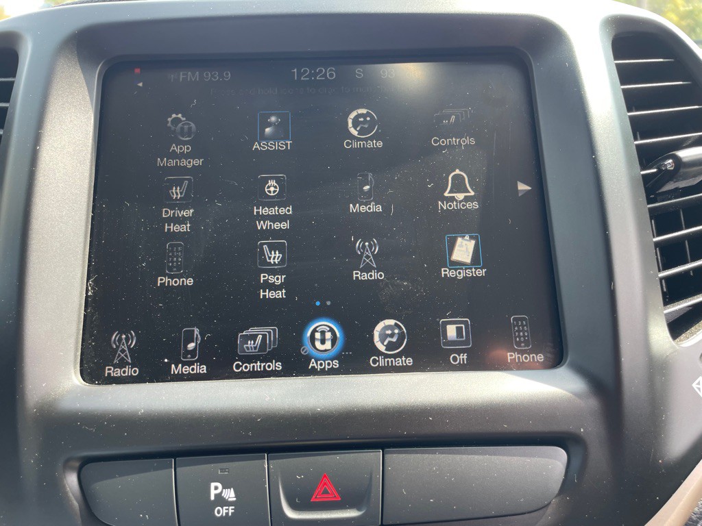 2016 Jeep Cherokee Image 17