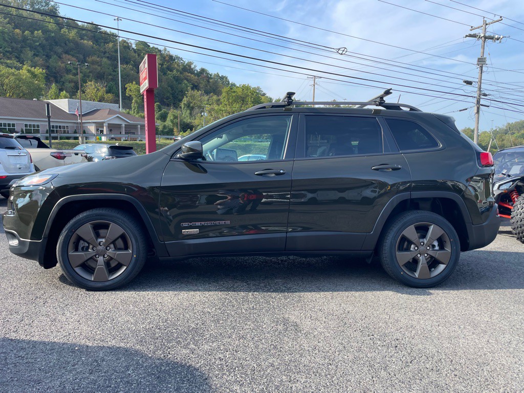 2017 Jeep Cherokee Image 3