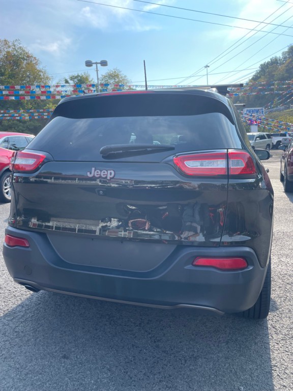 2017 Jeep Cherokee Image 4