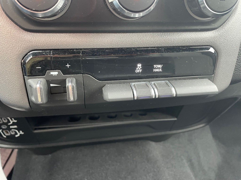 2024 RAM 2500 Image 23