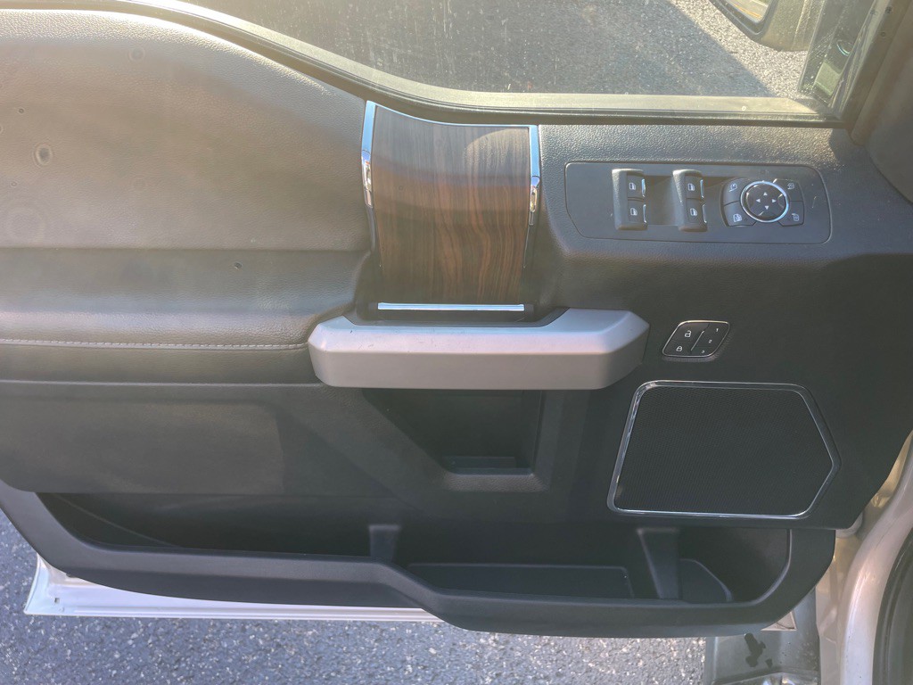 2017 Ford F-150 Image 15