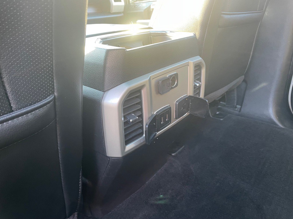 2017 Ford F-150 Image 17