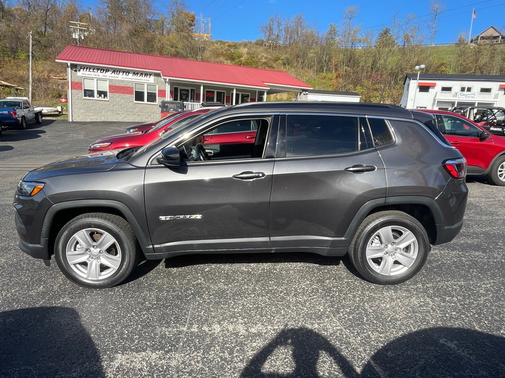 2022 Jeep Compass Image 3