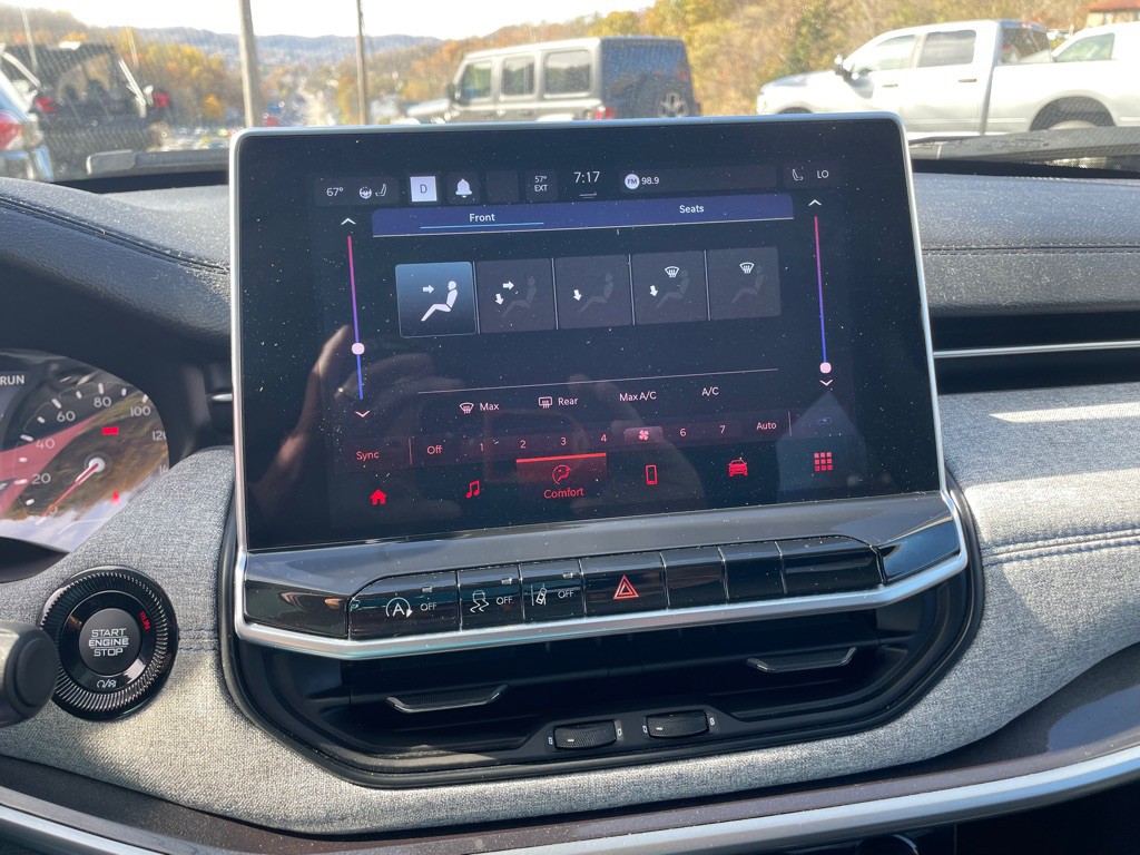 2022 Jeep Compass Image 19